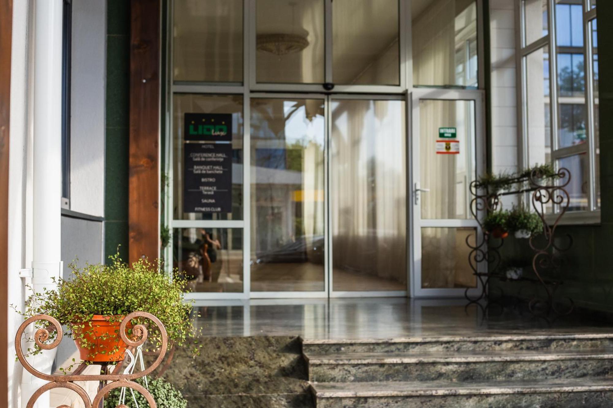 Lidolux Bed & Breakfast Balti Bagian luar foto