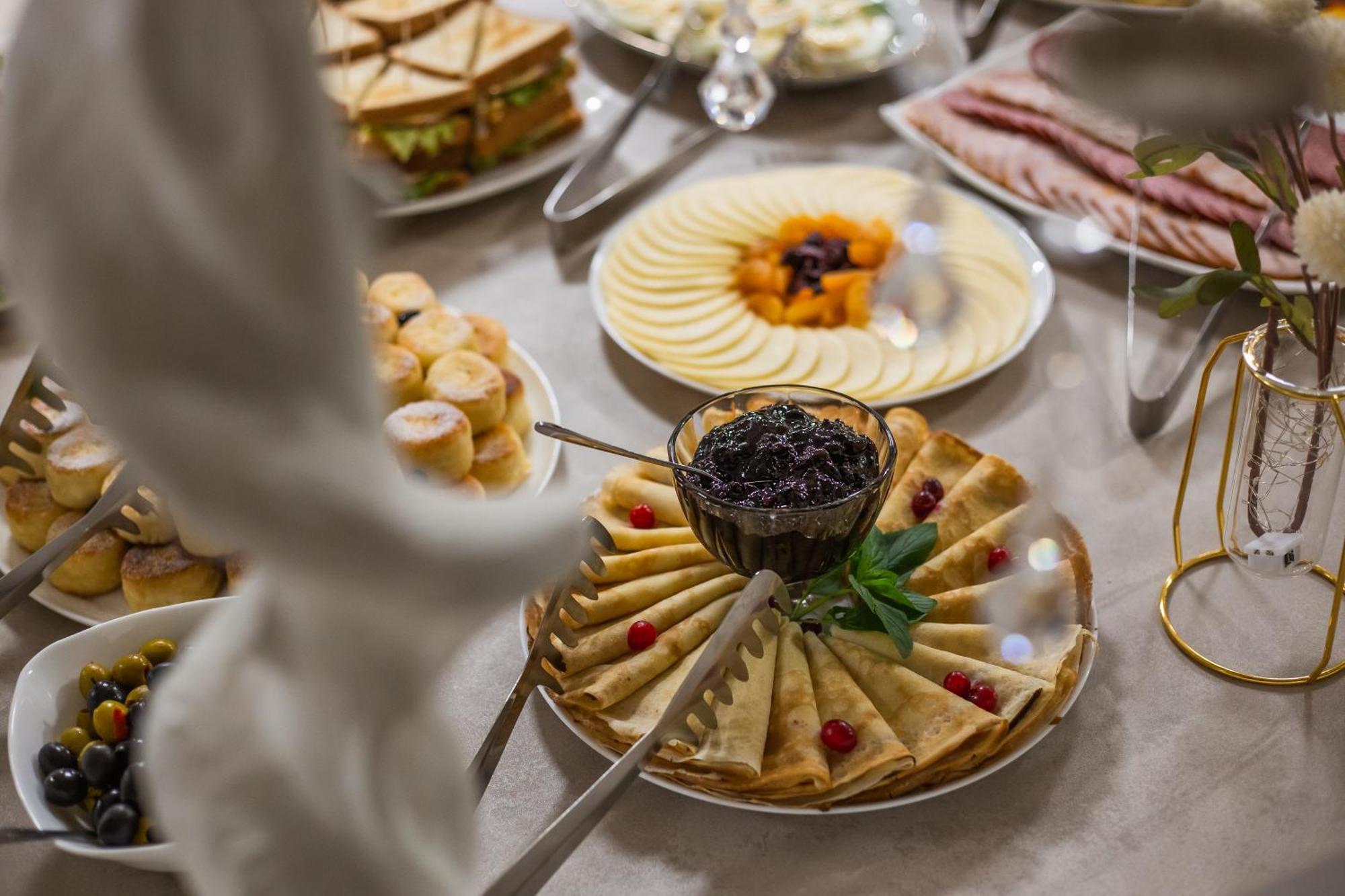 Lidolux Bed & Breakfast Balti Bagian luar foto