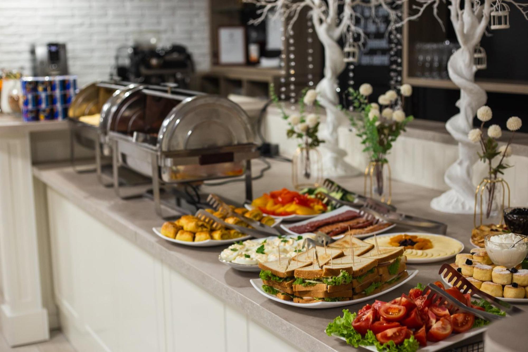 Lidolux Bed & Breakfast Balti Bagian luar foto